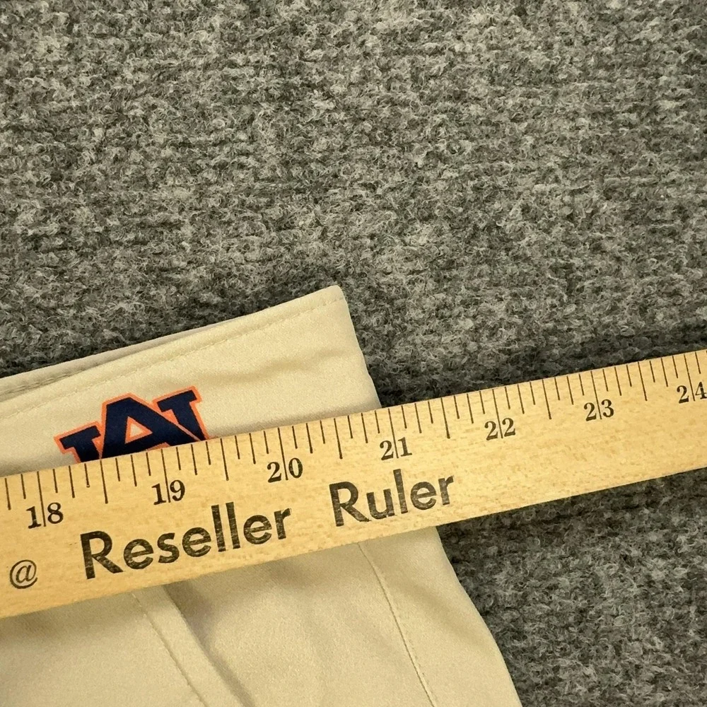 Auburn Tigers Shorts Mens 42 Beige NCAA Football FANPANTS All Over Print